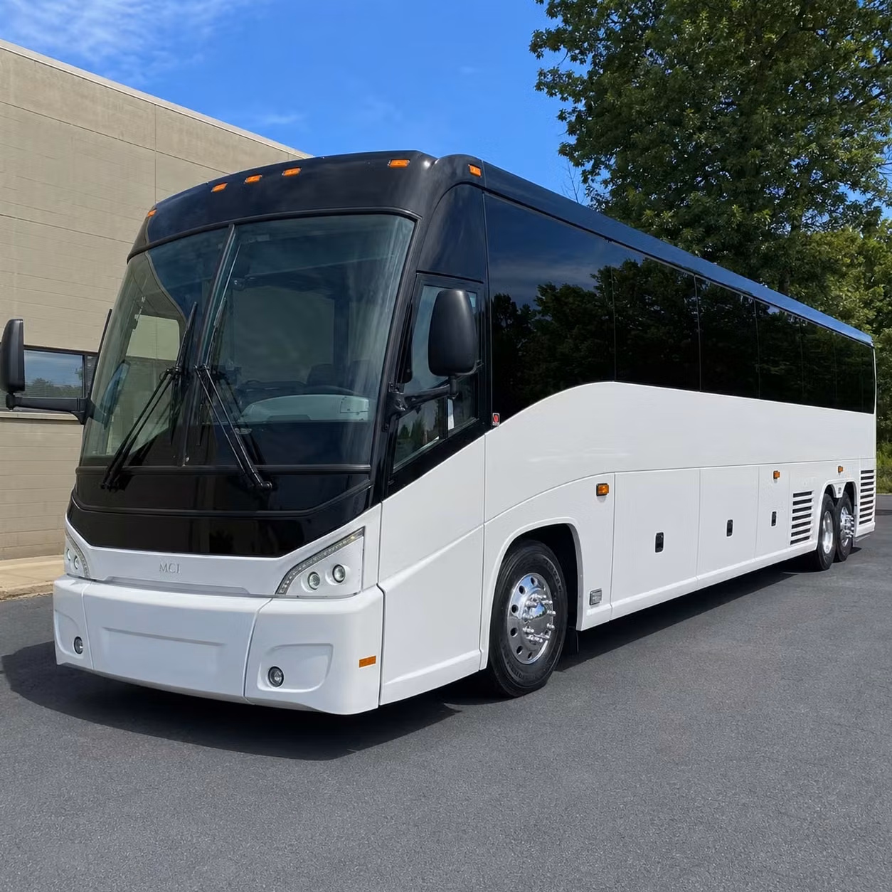 charter buses for multi day trips and tournament travel out of north little rock
